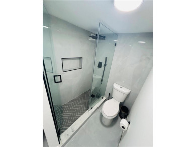 Best location to live or invest!!! Can be rented immediately min