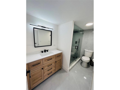 Best location to live or invest!!! Can be rented immediately min