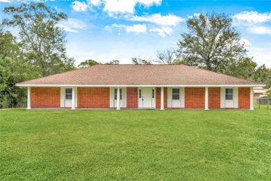 Lake Home For Sale in Pearl River, Louisiana
