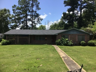 INVESTOR SPECIAL!! This all brick home located in Carrington - photo 4