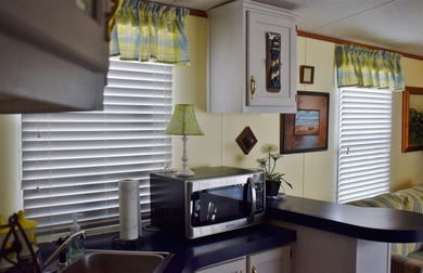 Most affordable beach get-a-way east of 17 with 2 bedrooms - photo 16