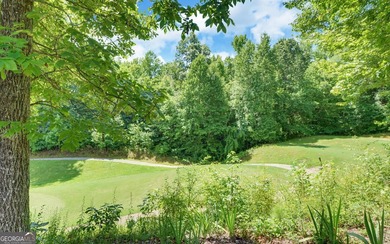 GOLF COMMUNITY MASTERPIECE! Spectacular 4-sided brick home - photo 19