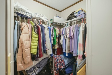 Welcome home to this spacious & perfectly designed 2 bedroom, 2 - photo 19