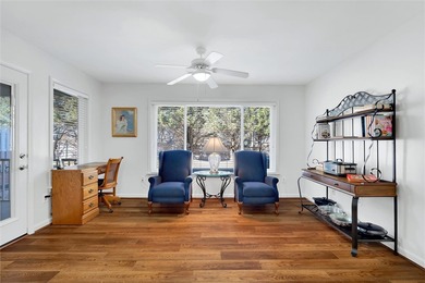 Welcome to this move in ready townhome located in the desirable