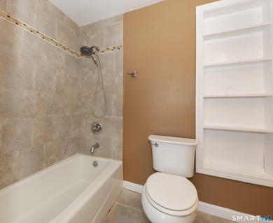 Private Pet friendly End unit newly refreshed! Ranch style - photo 7