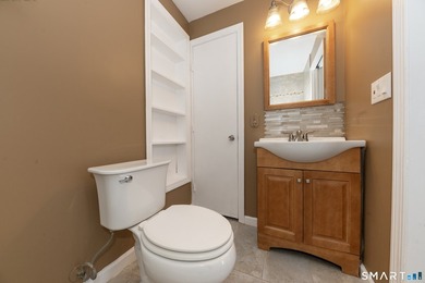 Private Pet friendly End unit newly refreshed! Ranch style - photo 8
