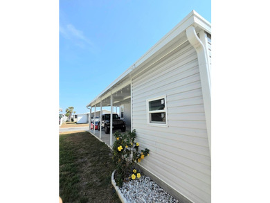 This Beautiful MOVE IN READY 2022 Jacobsen 2 Bed 2 Bath Home is - photo 29