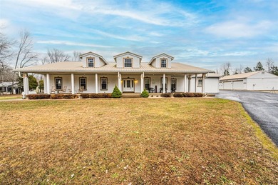 Lake Home For Sale in Brownsville, Kentucky