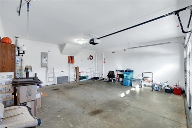 Welcome to this move in ready townhome located in the desirable