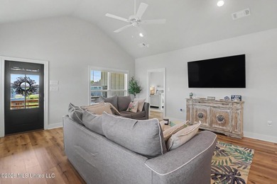 Welcome to your private waterfront escape in one of Bay St - photo 9