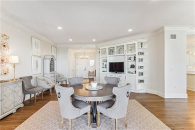 Luxury Lakefront Living in this meticulously maintained - photo 8