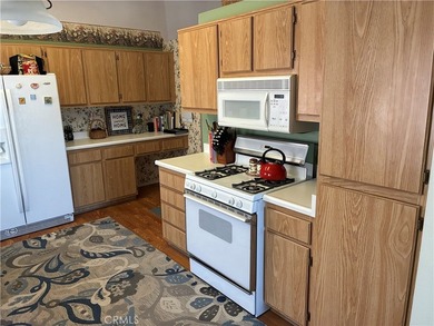 CLEAN READY TO MOVE IN HOME IN HIGHLAND SPRINGS COUNTRY CLUB. A - photo 11