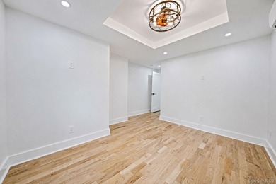 Turnkey Renovated Farmhouse-Style Cape - Elwood School District - photo 15