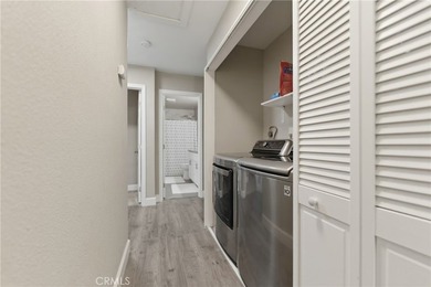 2 bed townhouse in Rancho Penasquitos offering mountain views - photo 15