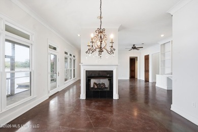 This 3 bedroom 2.5 bath custom built, 1 owner home is ready to - photo 17