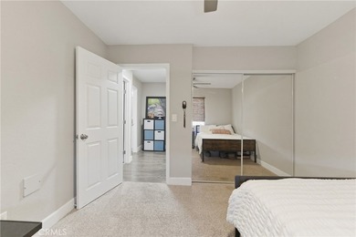 2 bed townhouse in Rancho Penasquitos offering mountain views - photo 17