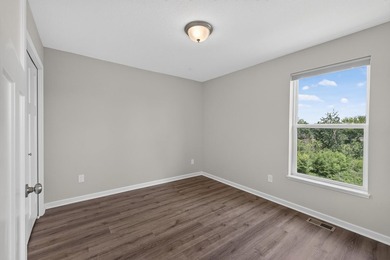 Welcome to this beautifully maintained townhome offering 2,268 - photo 17