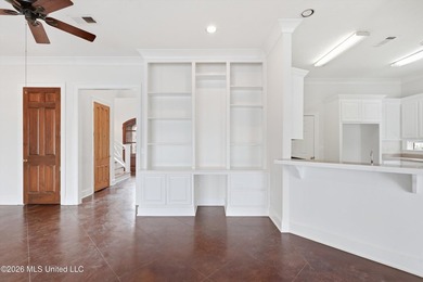 This 3 bedroom 2.5 bath custom built, 1 owner home is ready to - photo 19