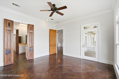 This 3 bedroom 2.5 bath custom built, 1 owner home is ready to - photo 29
