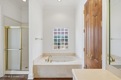 This 3 bedroom 2.5 bath custom built, 1 owner home is ready to - photo 32