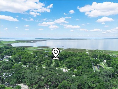 LAKE ISTOKPOGA WATERFRONT! This rare and versatile property - photo 41