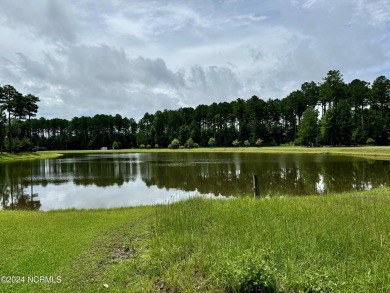 (private lake, pond, creek) Lot For Sale in New Bern North Carolina