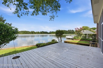 This 3 bedroom 2.5 bath custom built, 1 owner home is ready to - photo 47