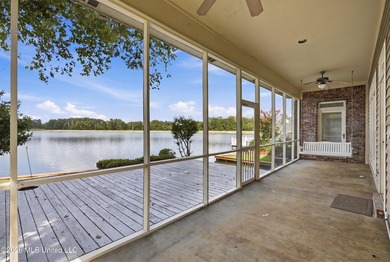 This 3 bedroom 2.5 bath custom built, 1 owner home is ready to - photo 48