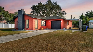 Lake Gibson Home Sale Pending in Lakeland Florida