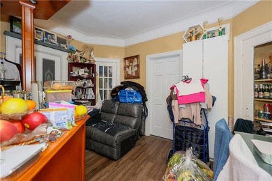 Excellent location and opportunity in Prime Sunset Park - photo 10