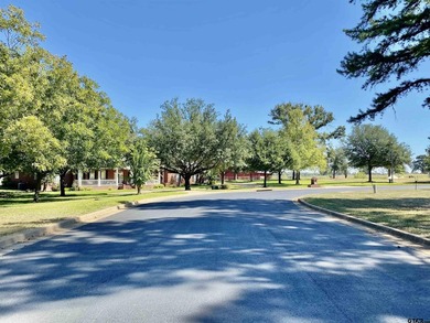 Come out to find your own slice of country living. Conveniently - photo 5