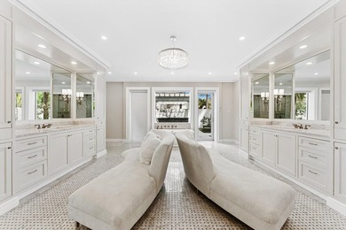 Set behind double gates in the prestigious enclave of Fieldbrook - photo 34