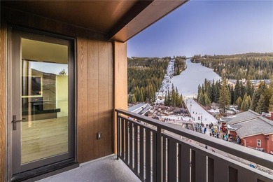 If you're looking for jaw-dropping views, a prime ski-in - photo 50