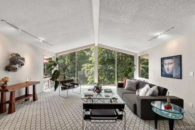 Architecturally striking, walkout ranch, with timeless - photo 5