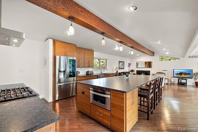 Architecturally striking, walkout ranch, with timeless - photo 9