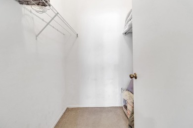 Welcome to this beautiful 4-bedroom, 2.5-bath pool home in the - photo 18