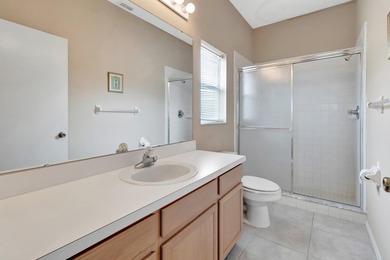 Welcome to this beautiful 4-bedroom, 2.5-bath pool home in the - photo 20