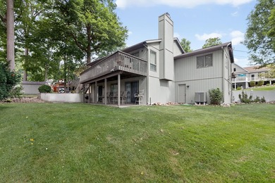 Diamond Lake-Deeded Lake Access, Relax on the full size deck - photo 31