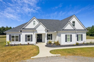 (private lake, pond, coastal) Home Active Under Contract in Kingsland Georgia