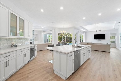 Beautiful, completely renovated,single family home in the quaint - photo 10