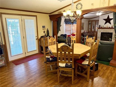 Welcome to your spacious lake-area retreat in Birch Creek Forest - photo 14