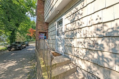 Bring your vision to this rare Huntington Village find! 6 - photo 20