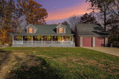 (private lake, pond, creek) Home For Sale in Hartford Michigan