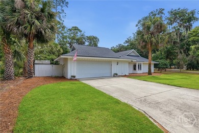 Welcome to 1 Bray Lane - a fully renovated, single-story home - photo 5