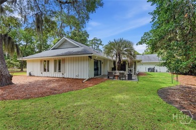 Welcome to 1 Bray Lane - a fully renovated, single-story home - photo 6