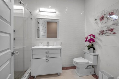 Welcome to This Breathtaking Home Custom Built From The Ground - photo 17