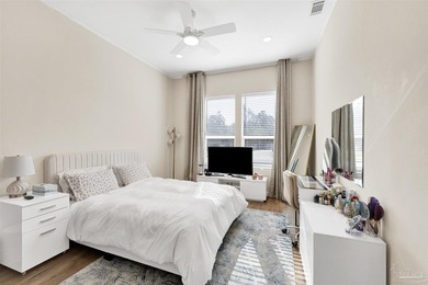 This stunning home has been custom built with beautiful features - photo 22