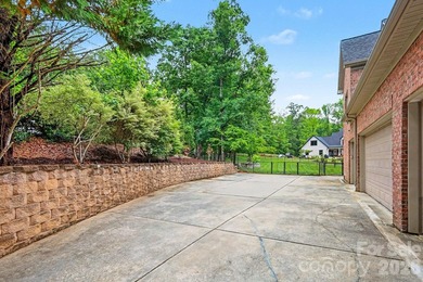 Experience luxury living in the highly sought-after Firethorne - photo 32
