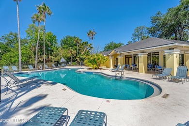 Beautifully curated 3BR/2BA ground-floor condo in the - photo 33