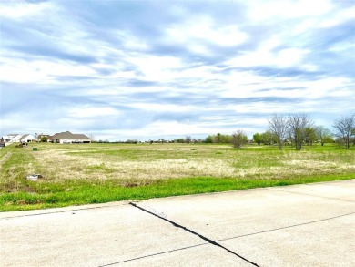 Shadow Lake Estates Lot For Sale in Wills Point Texas